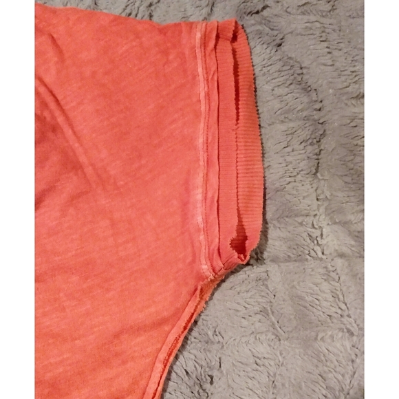 We the Free by FP " Take Me" boyfriend v-neck burnout tee destructed melon Med. - Picture 7 of 15